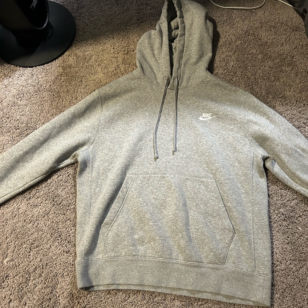 Nike Men's Gray Hoodie